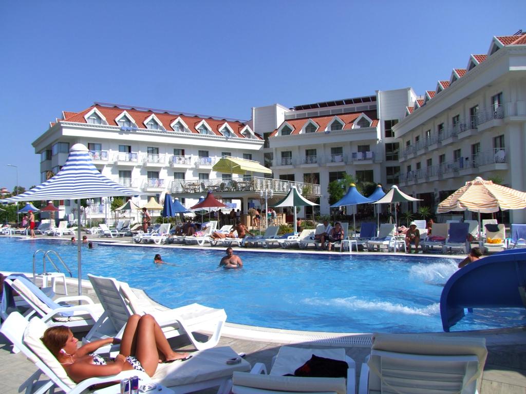 Grand Mir Amor Hotel Kiris Екстериор снимка